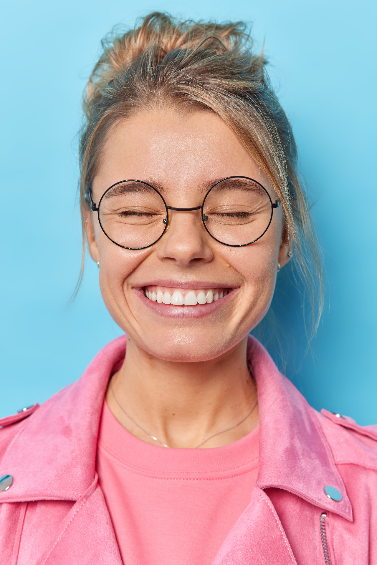 Sorriso saudável — QR Odontologia Integrada